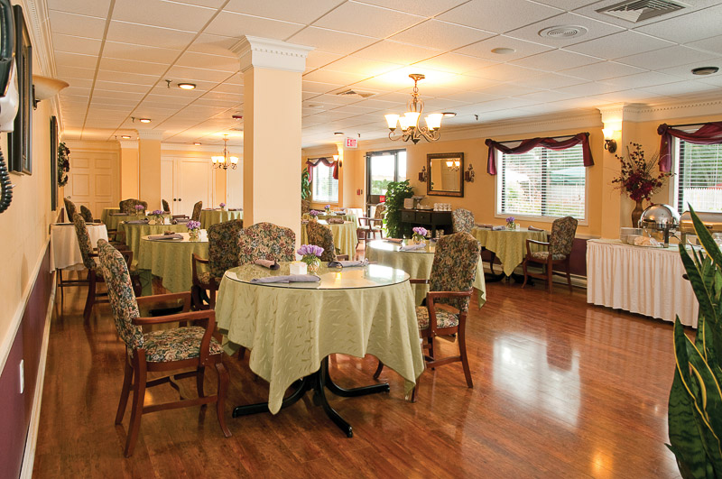 evergreen house dining room